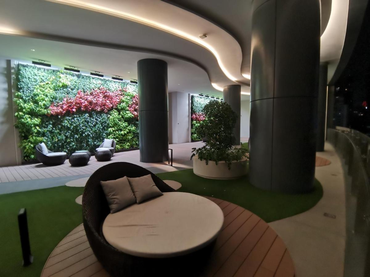 Crystal Suites At Eaton Klcc Куала Лумпур Екстериор снимка